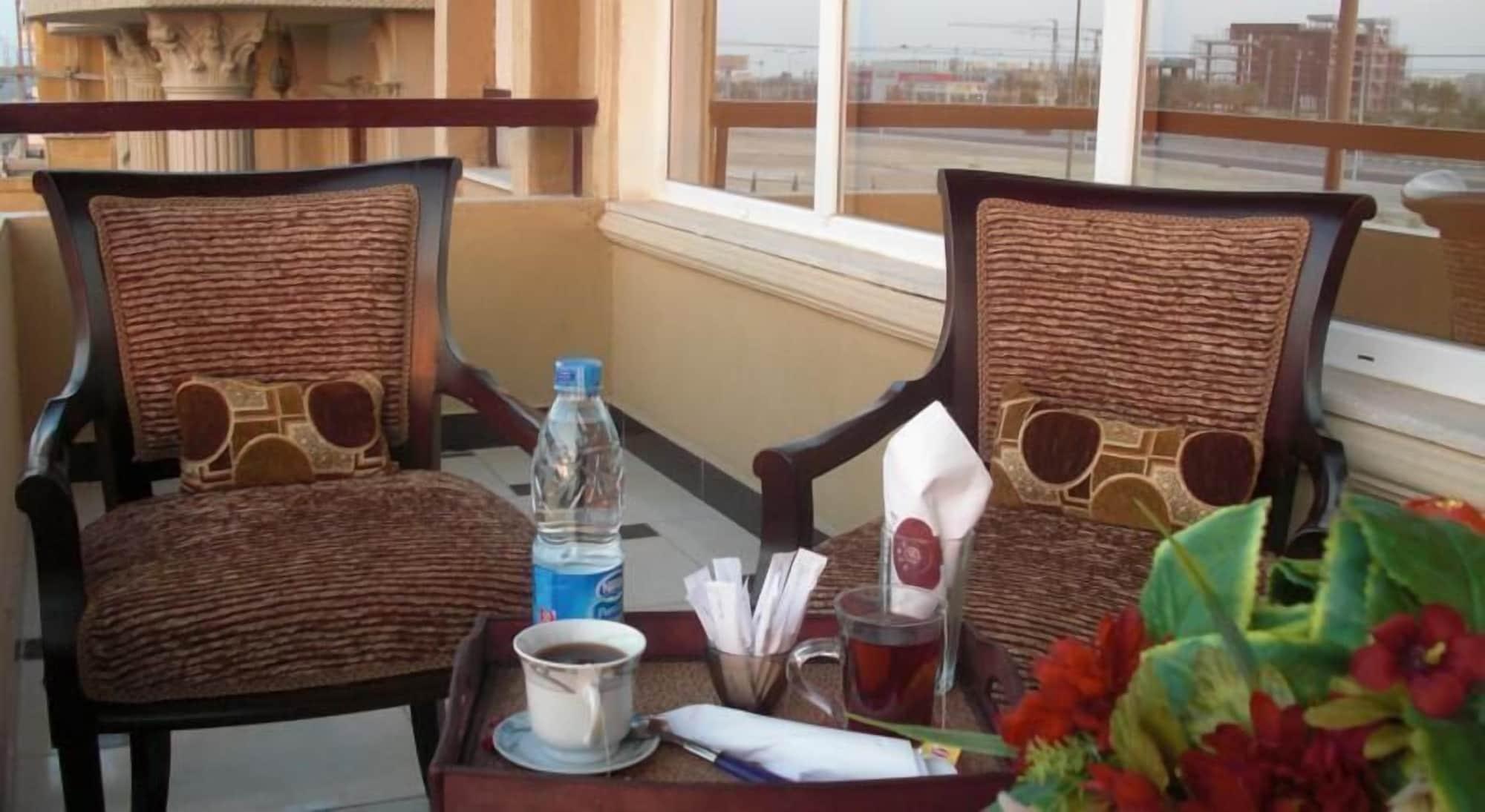 Cairo Plaza Guest House 6th of October City Exteriör bild