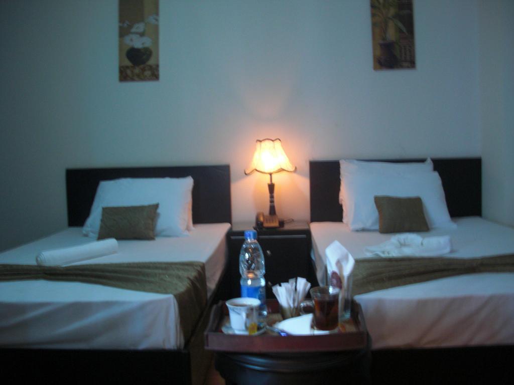 Cairo Plaza Guest House 6th of October City Exteriör bild