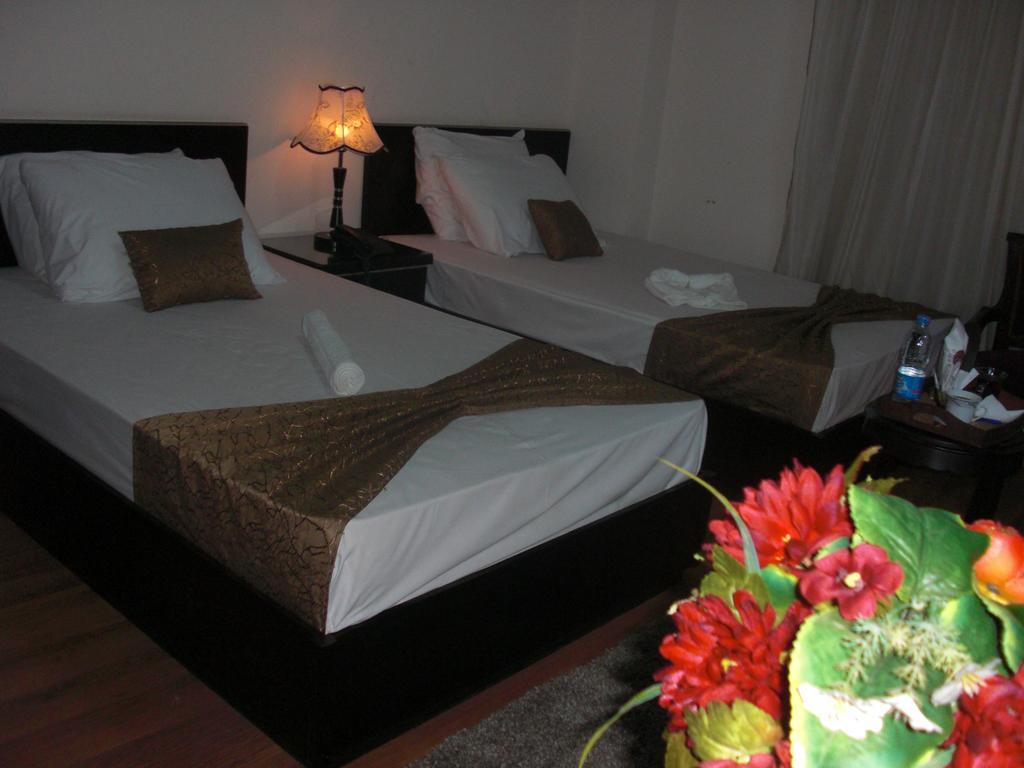 Cairo Plaza Guest House 6th of October City Exteriör bild