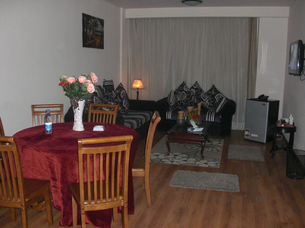 Cairo Plaza Guest House 6th of October City Exteriör bild