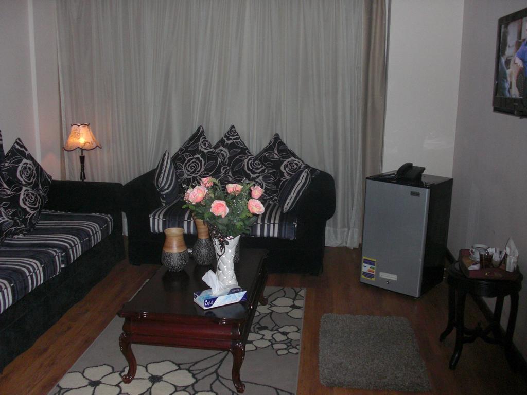 Cairo Plaza Guest House 6th of October City Exteriör bild